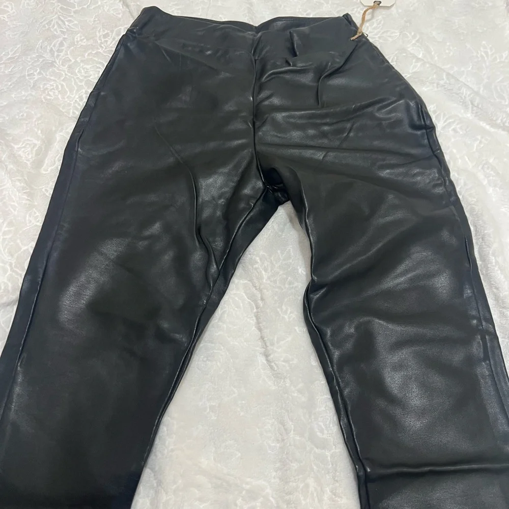 Leith Black Leather Skinny Pants - Picture 9 of 10